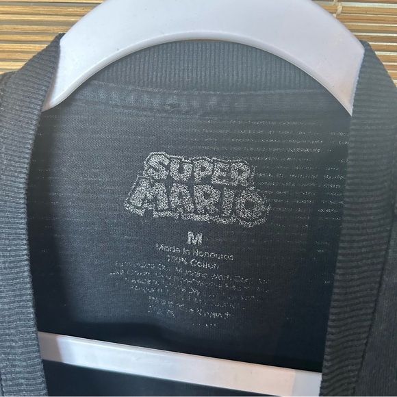 Nintendo Mario Overlay Mineral Wash T-Shirt Size Medium - Picture 3 of 4